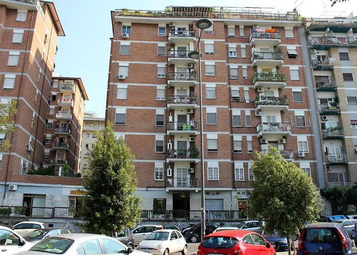 Апарт-отель Tourist House