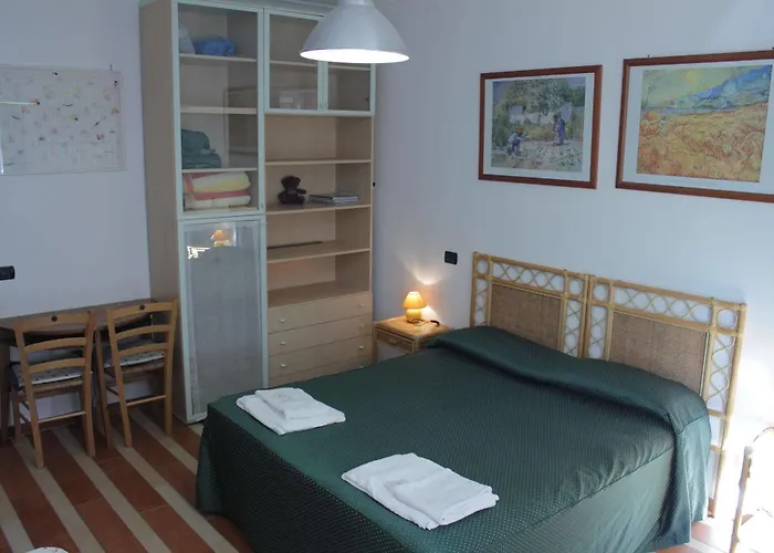 Апарт-отель Tourist House